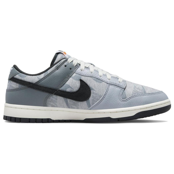 Nike Dunk SE "Copy/Paste"