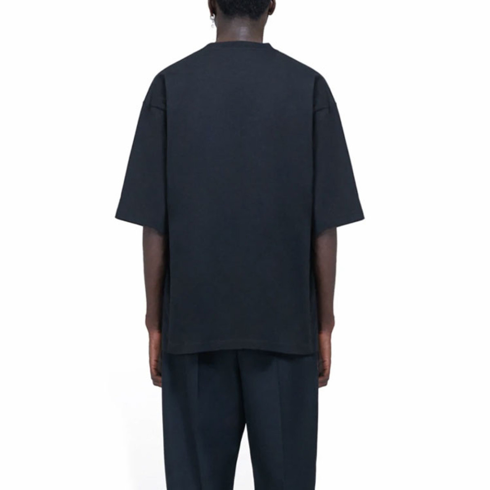 Balenciaga T