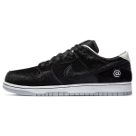 Medicom Toy x Nike Dunk SB og qs“be@rbrick”