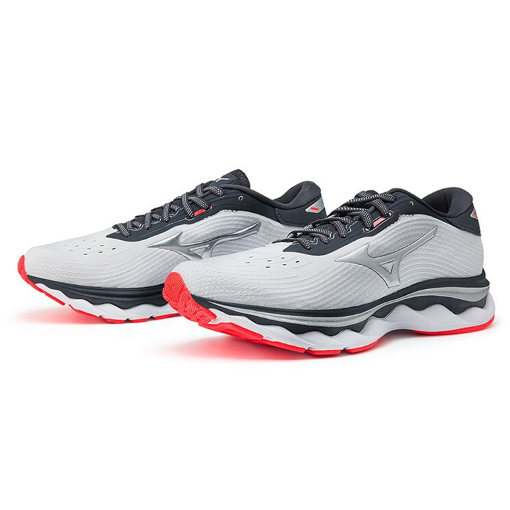 Mizuno Wave Sky 5