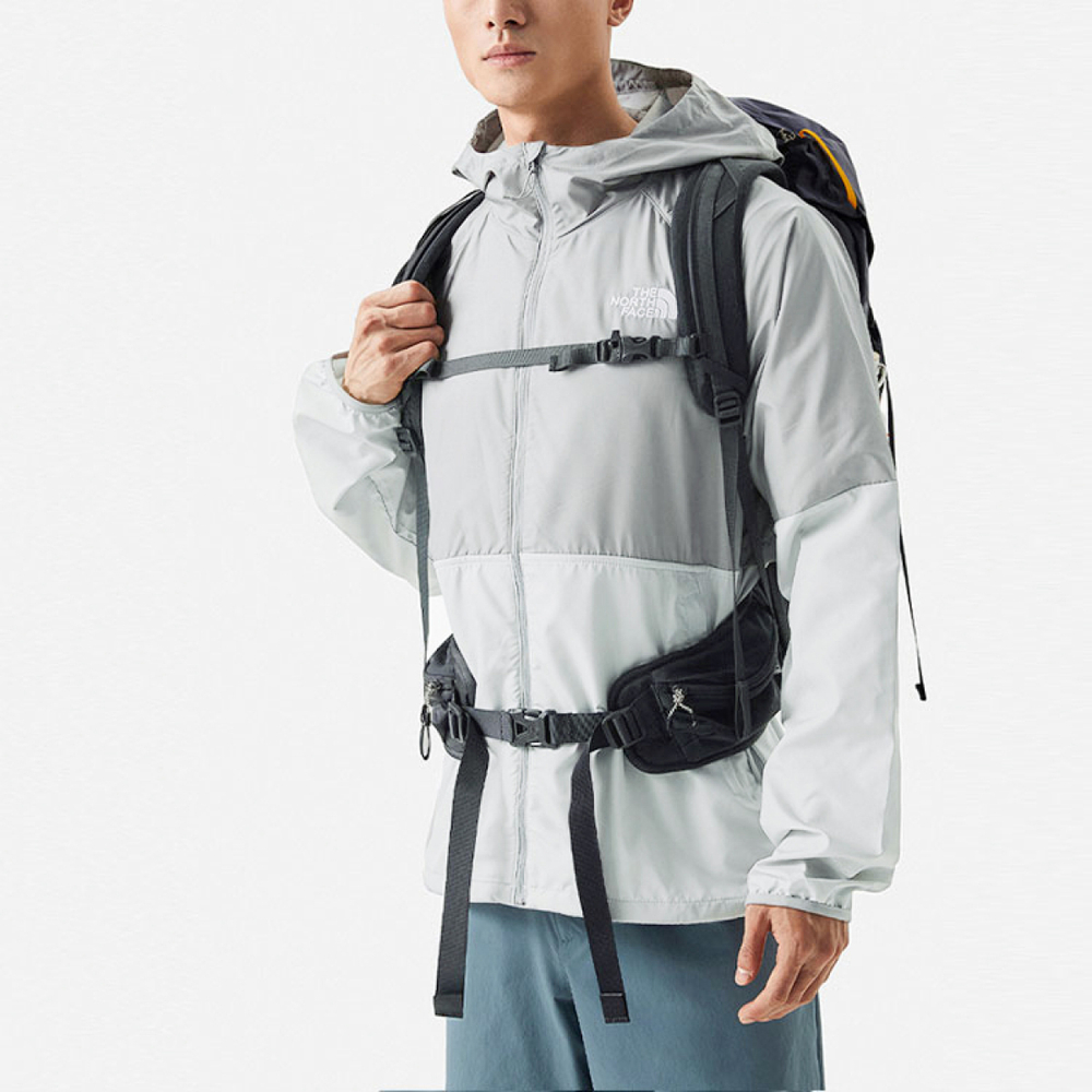 THE NORTH FACE