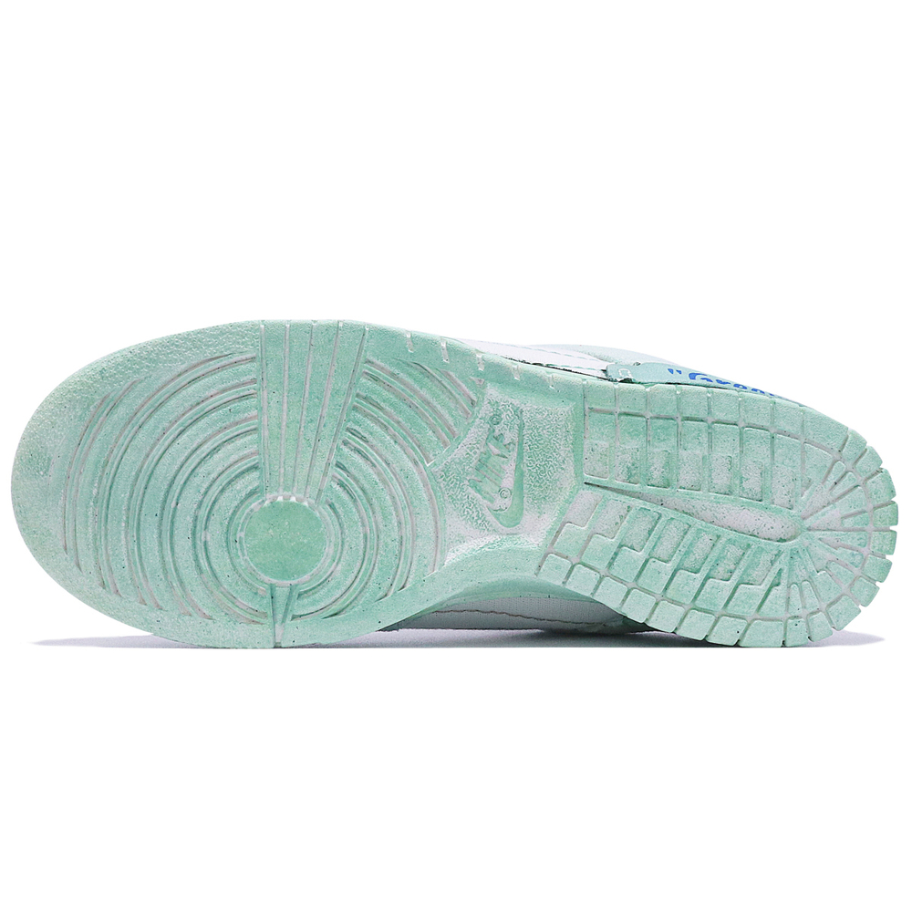 【 】 Nike Dunk Low 520