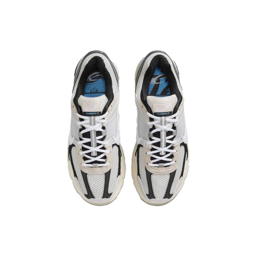 Nike Air Zoom Vomero 5