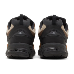 New Balance NB 2002R