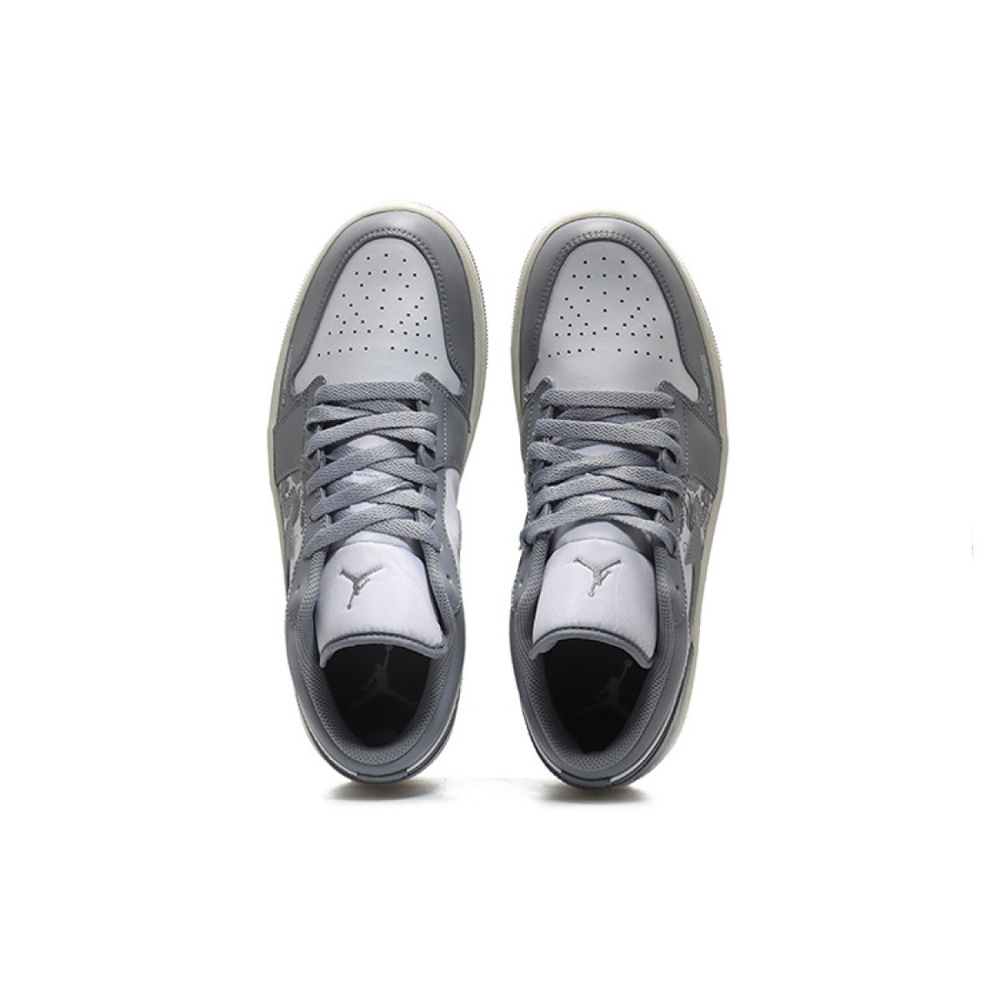 【 】 Jordan Air Jordan 1 Low "Stealth and White"