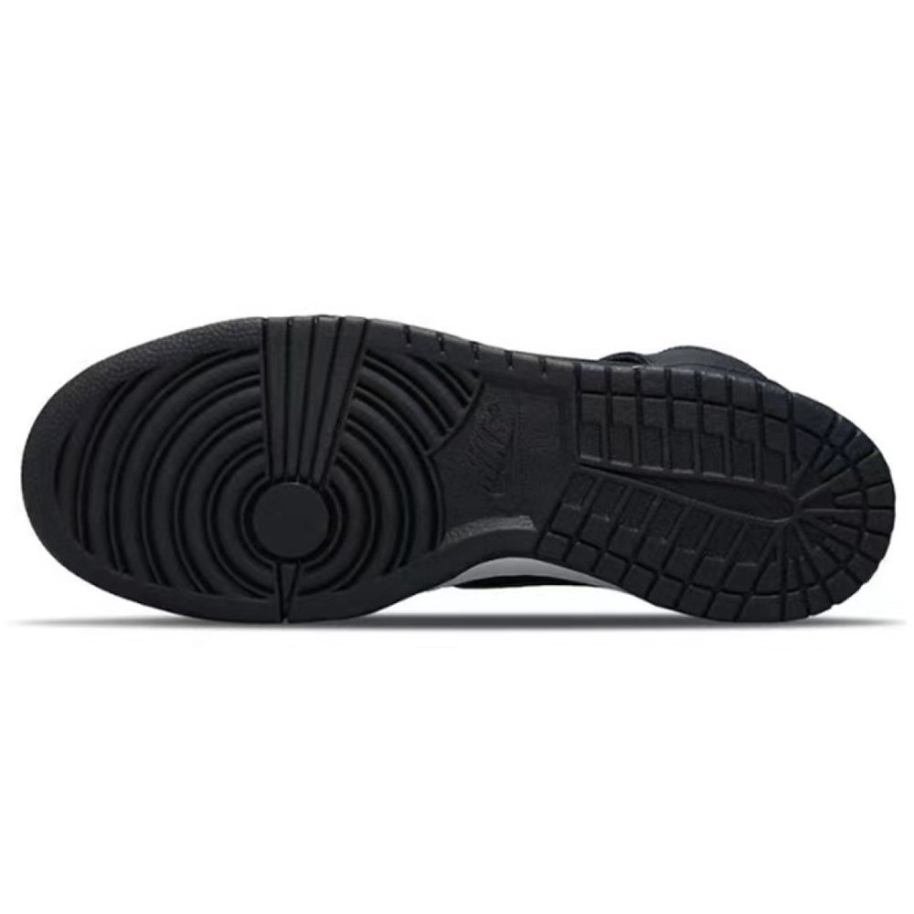 【 】 Fragment Design x Nike Dunk Beijing