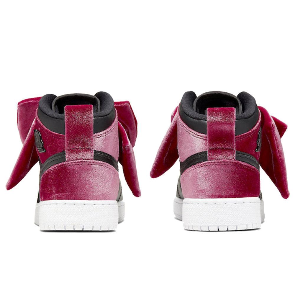 Jordan Air Jordan 1 Mid Bow