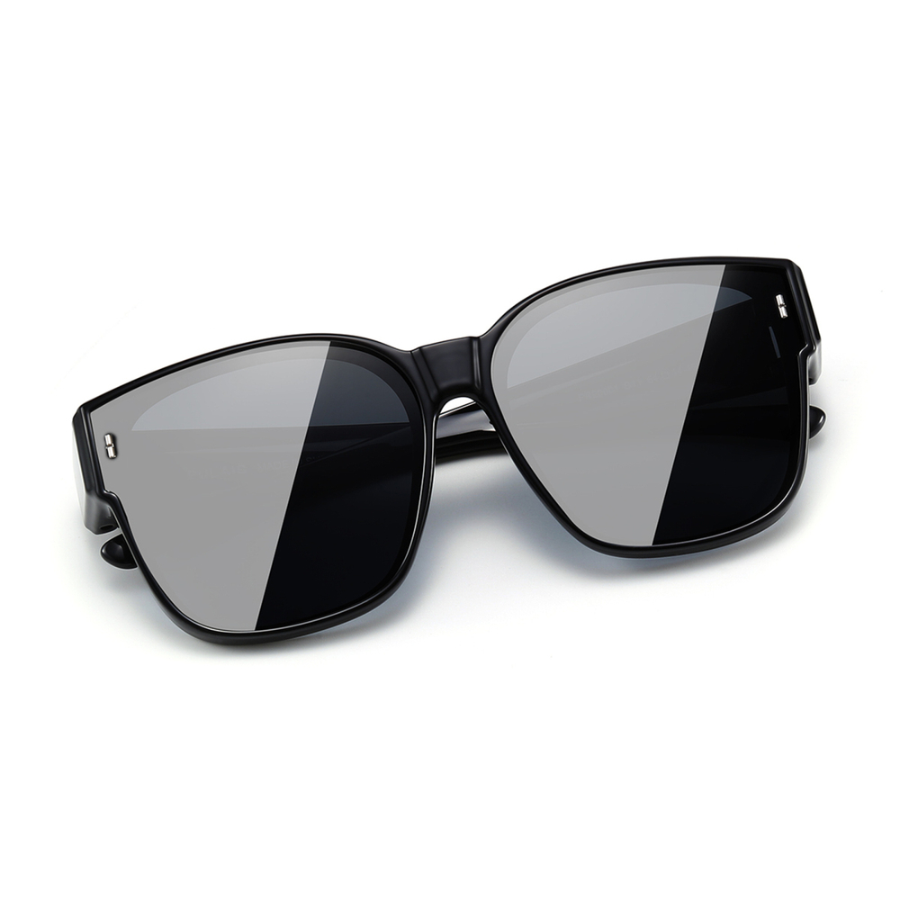 【 】 PULAIS #