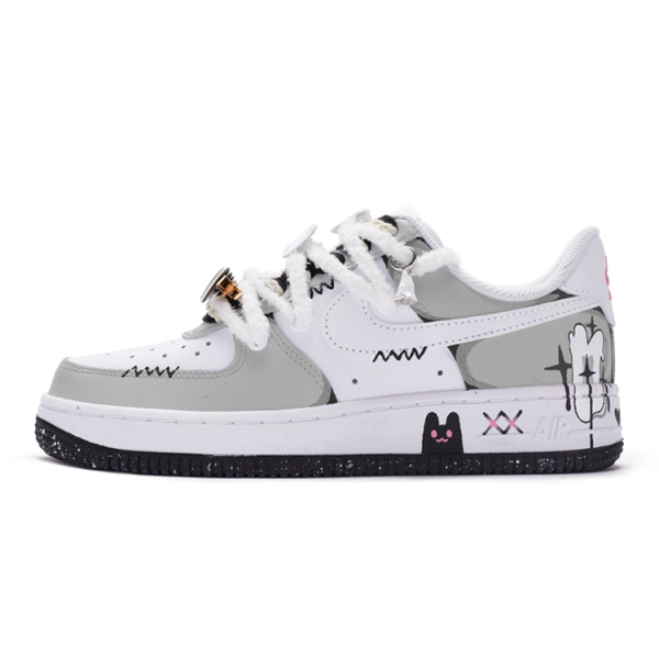 【 】 Nike Air Force 1