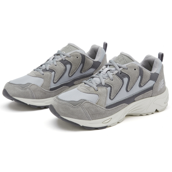 New Balance NB 875