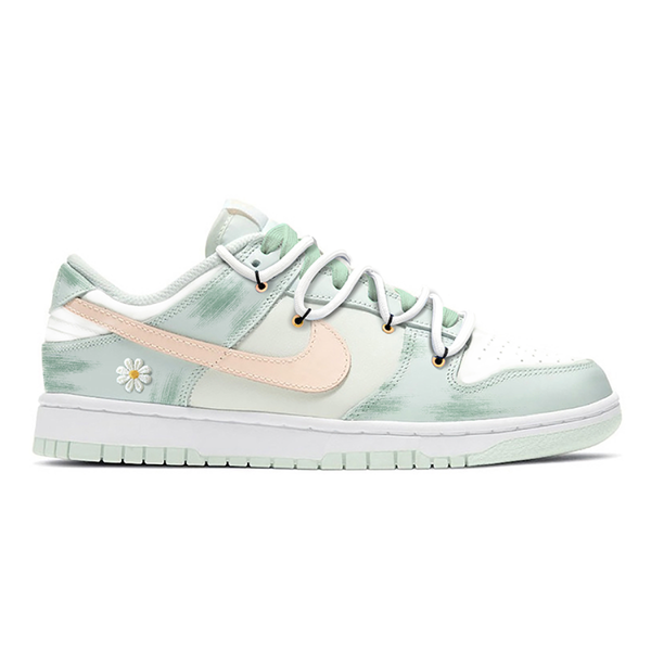 【 】 Nike Dunk DAISY
