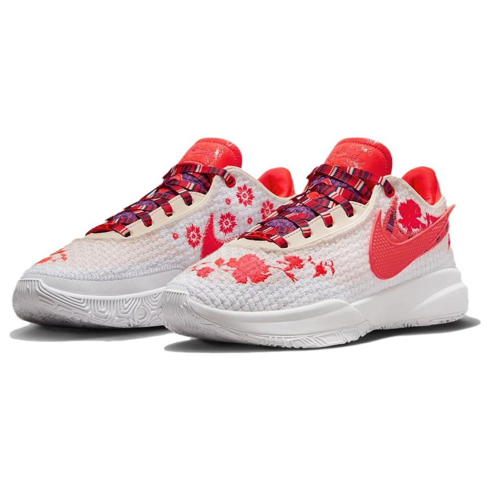MIMI PLANGE x Nike LeBron 20 EP