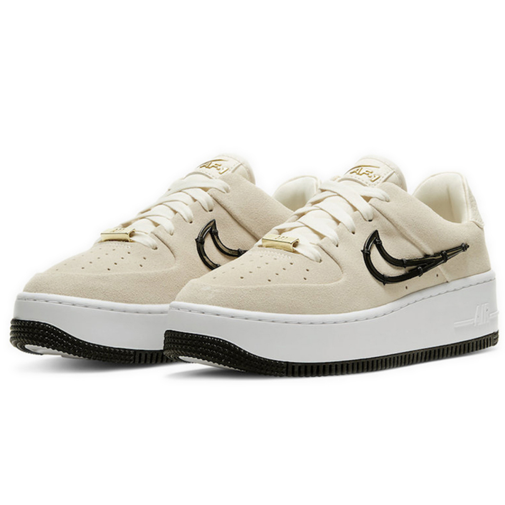 Nike Air Force 1 Sage LX