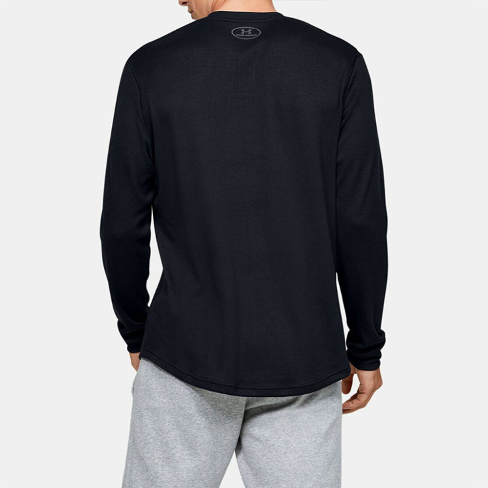 Under Armour T