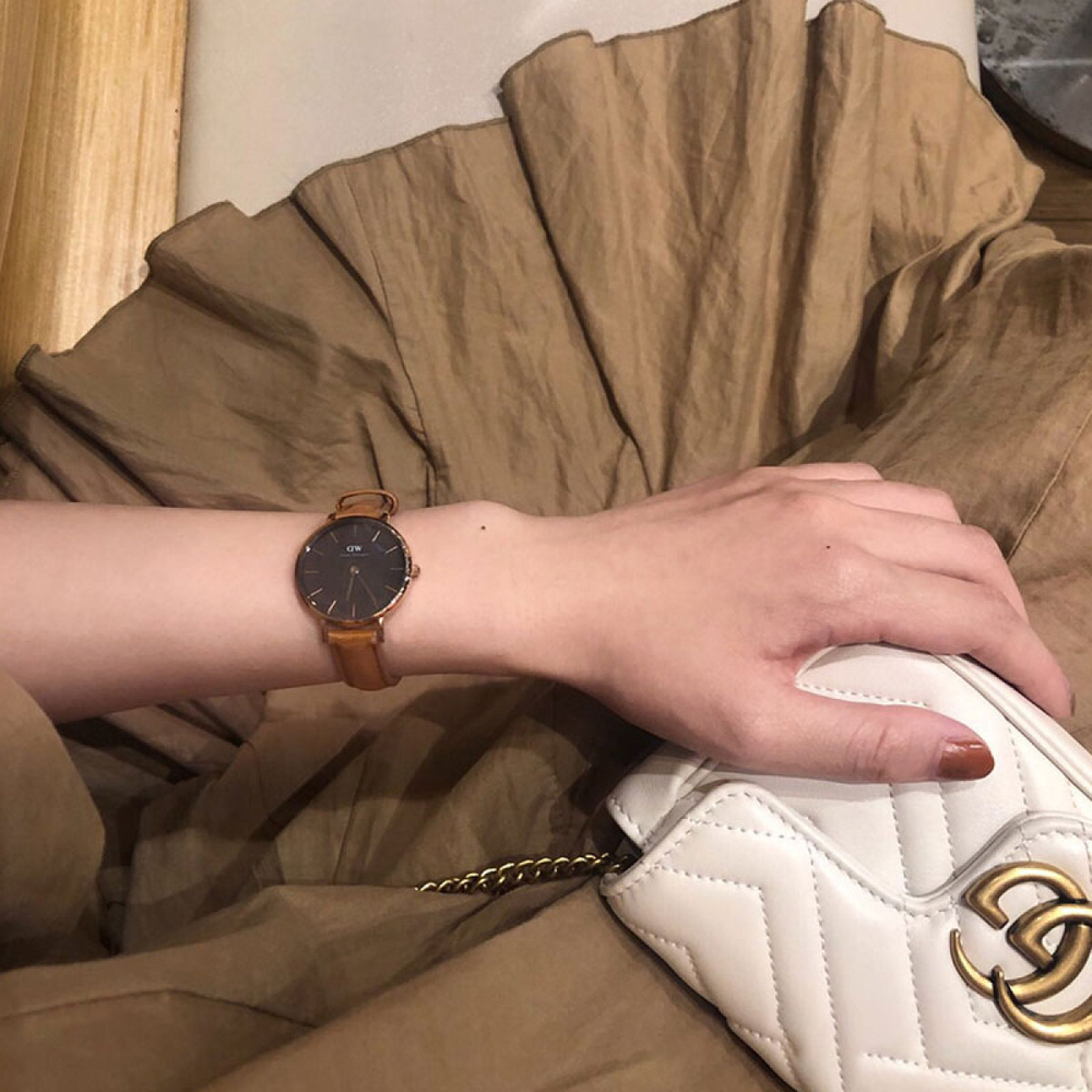 【 】 Daniel Wellington