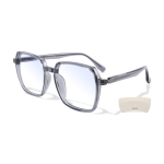 【 】 PULAIS /