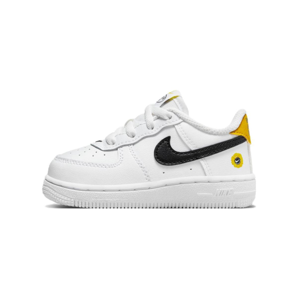 Nike Air Force 1 LV8