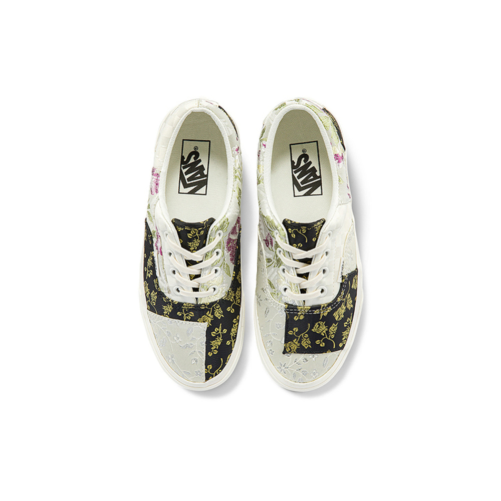 Vans Era