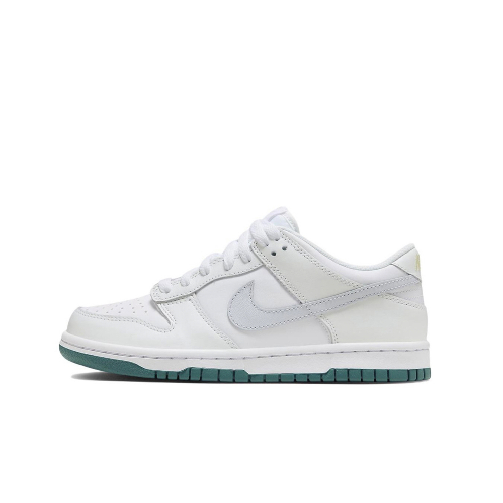 【 】 Nike Dunk Low GS