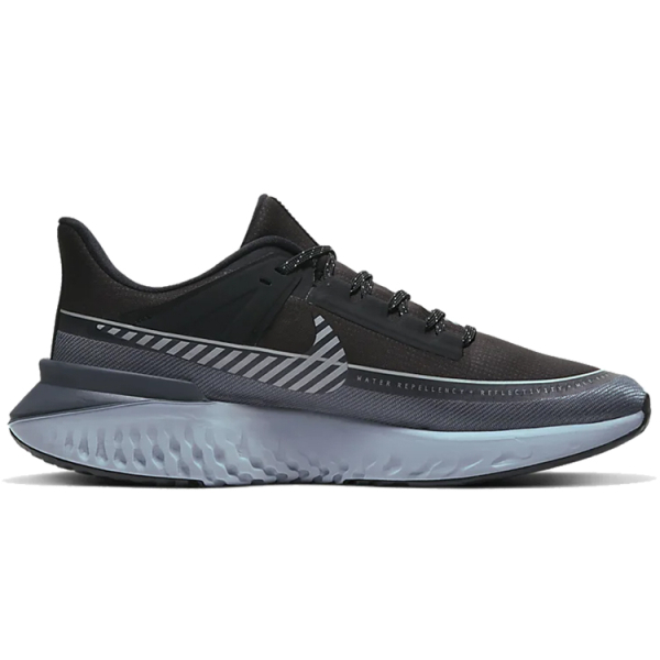 Nike Legend React 2