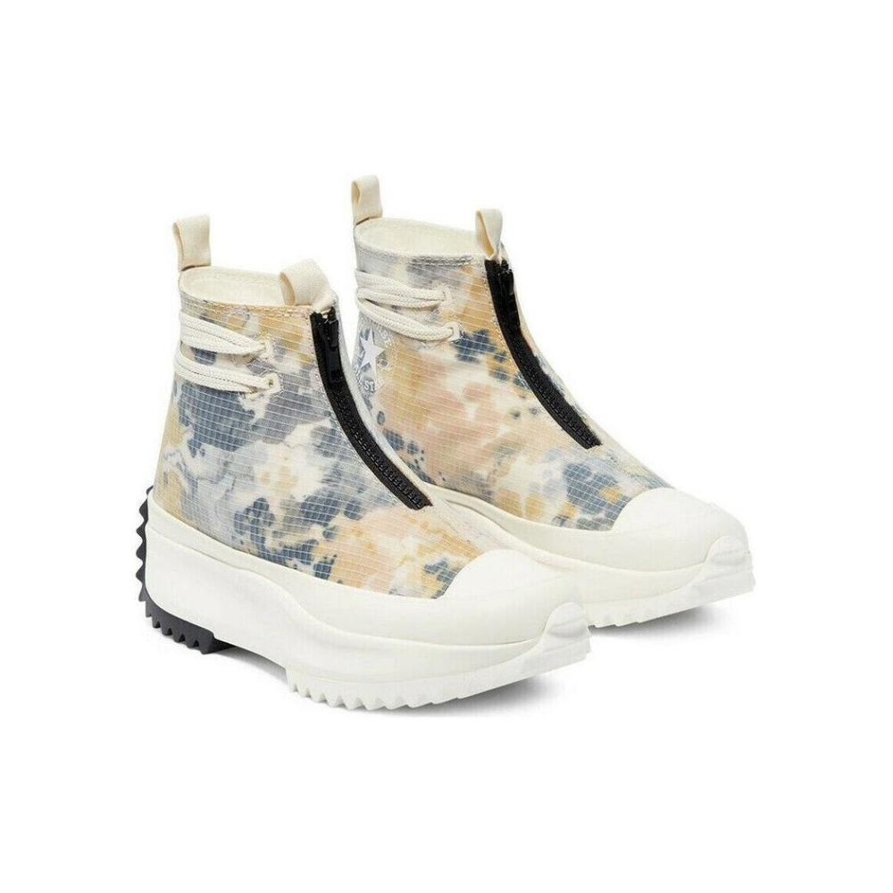 Converse Run Star Hike