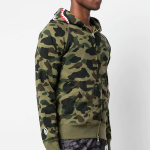 A BATHING APE