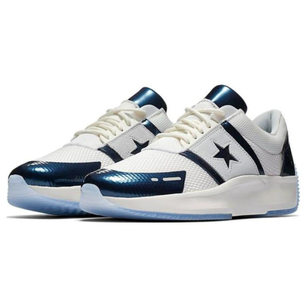 Converse Run Star Hike