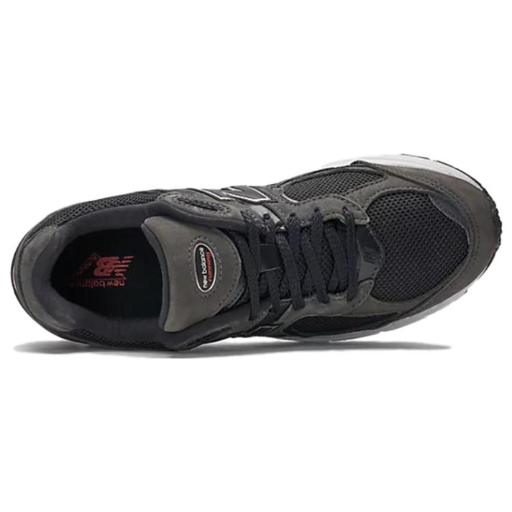 New Balance NB 2002R
