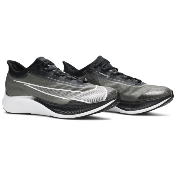Nike Zoom Fly 3