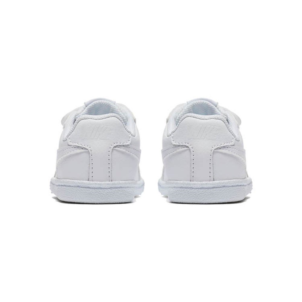 Nike Court Royale