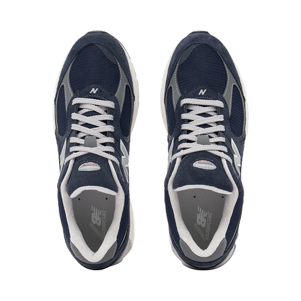 New Balance NB 2002R