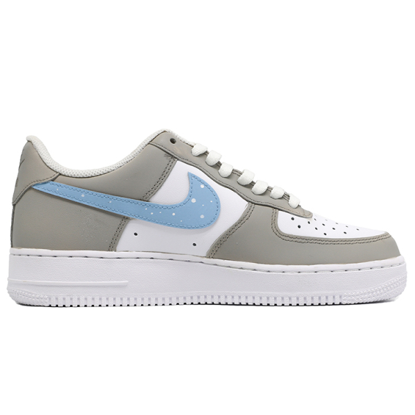 【 】 Nike Air Force 1 07