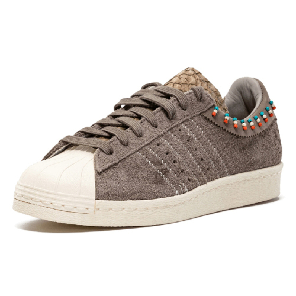 Adidas originals Superstar 80v x Invincible
