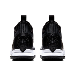 Nike Witness 4 Lebron EP