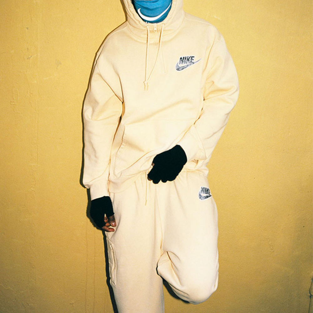 Supreme SS21 Week 3 x Nike Cargo Sweatpant Logo
