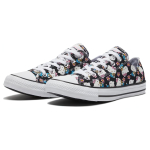 Hello Kitty/ x Converse Chuck Taylor All Star