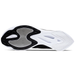 Nike Zoom Gravity 1
