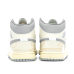 【 】 Jordan Air Jordan 1 Mid