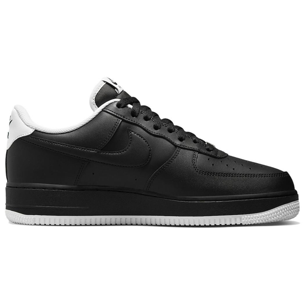 Nike Air Force 1 '07