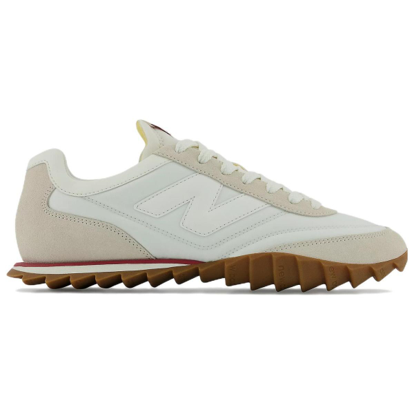 New Balance RC30