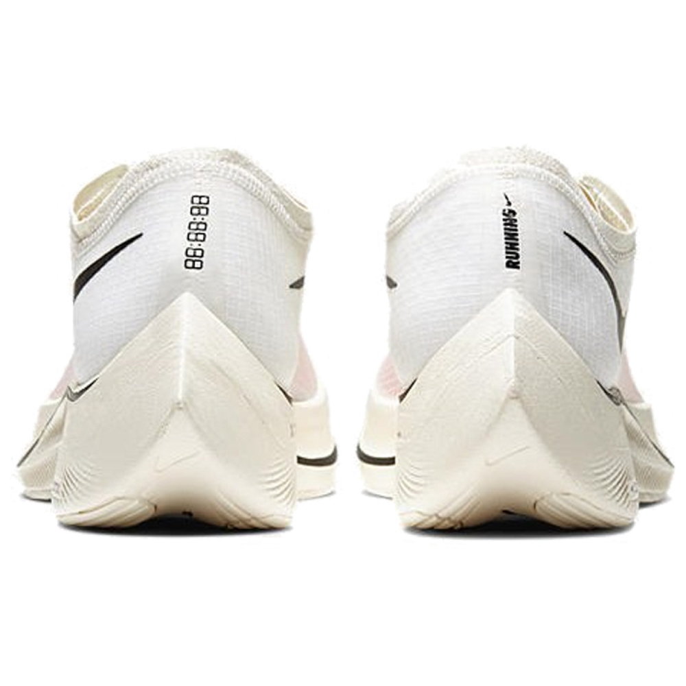 Nike ZoomX Vaporfly Next% 1