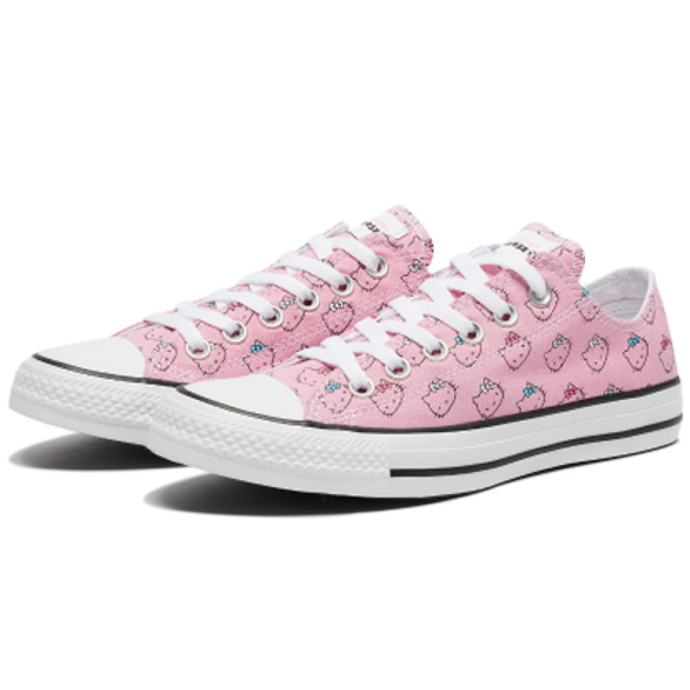 Hello Kitty/ x Converse Chuck Taylor All Star