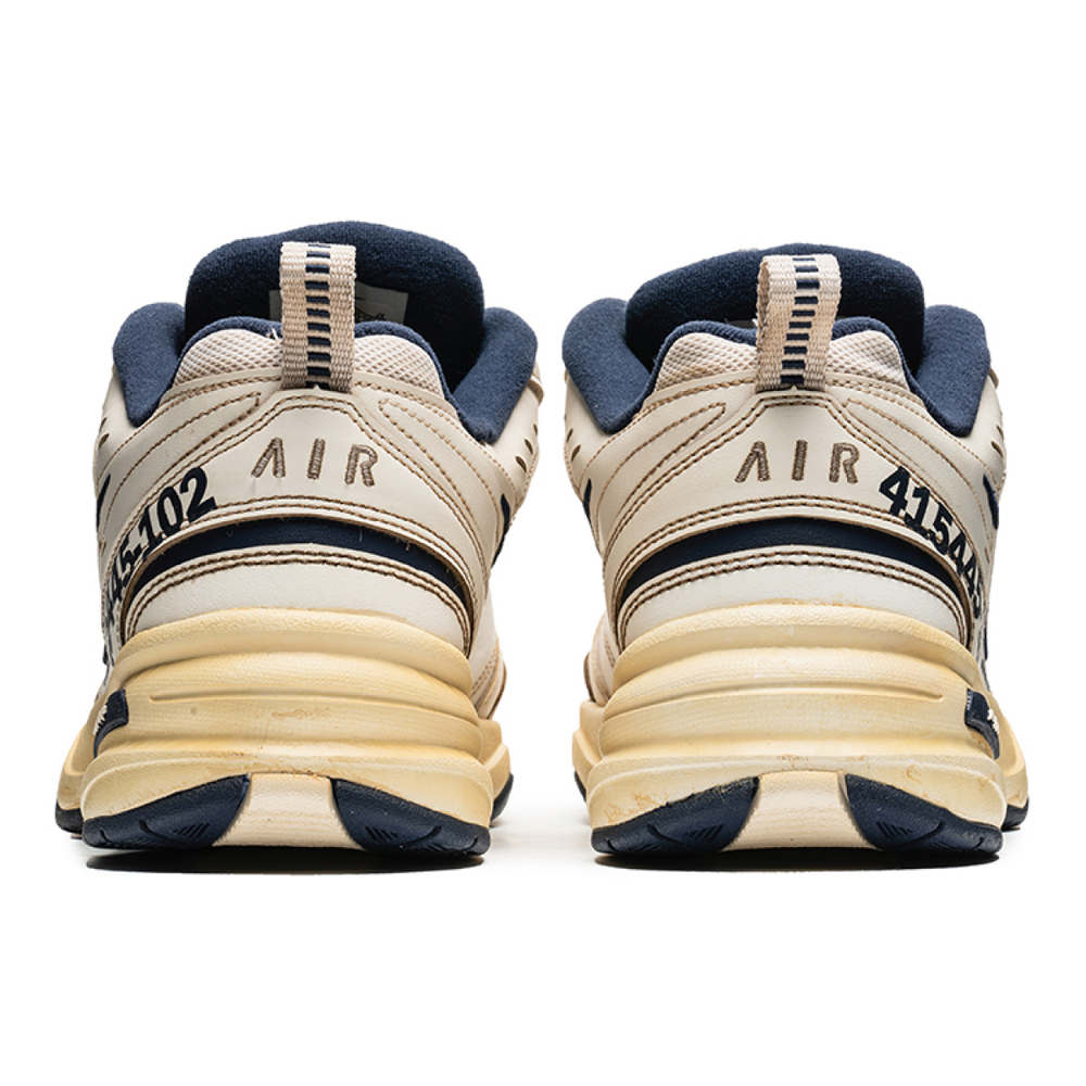 【 】 Nike Air Monarch 4