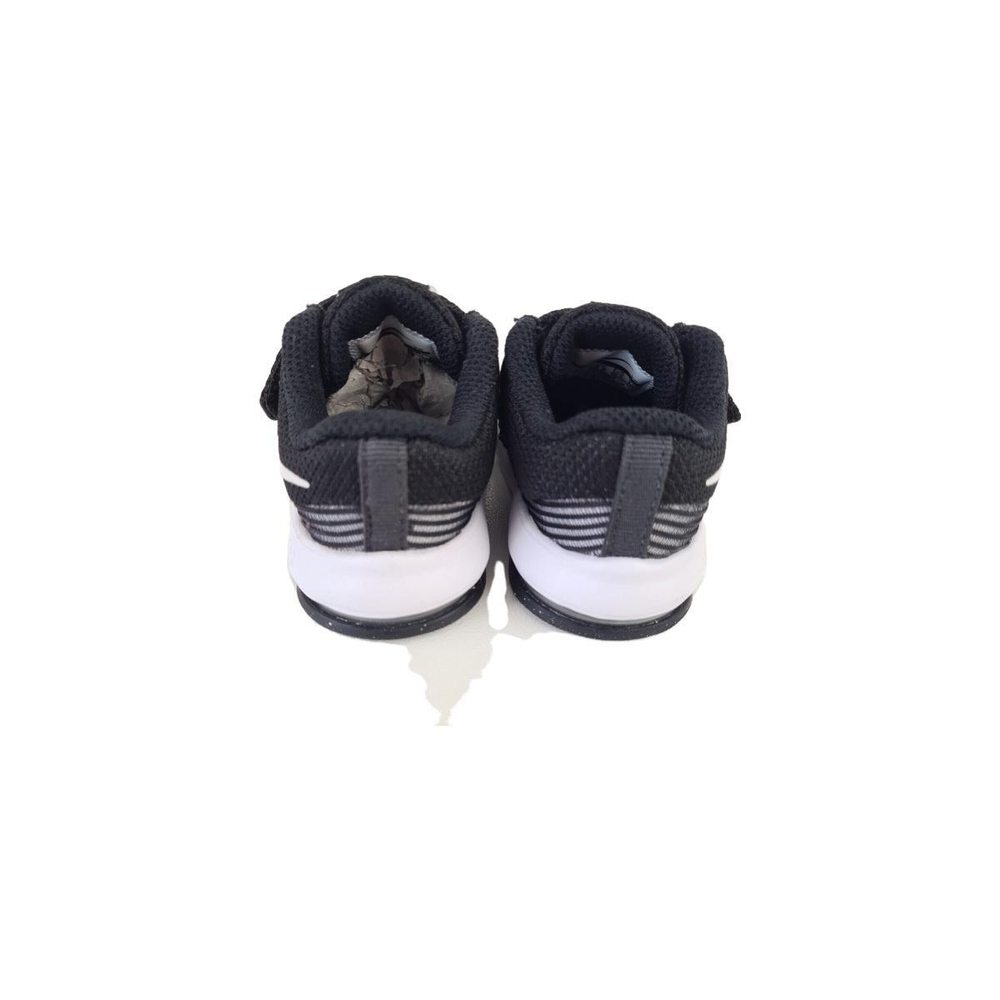 Nike Air Max Advantage 2