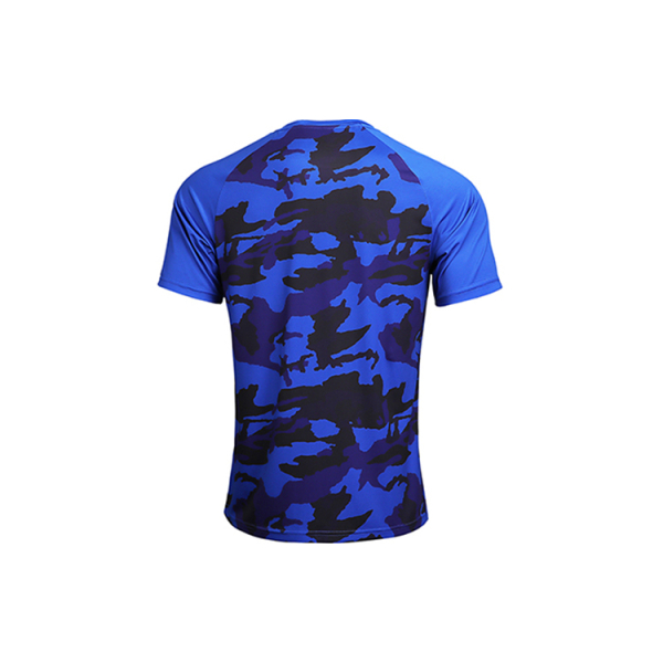 Under Armour T