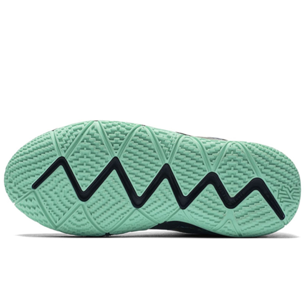 Nike Kyrie 4 Mamba Mentality