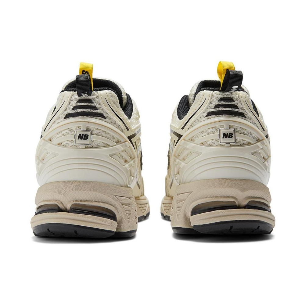 GANNI x New Balance NB 1906R