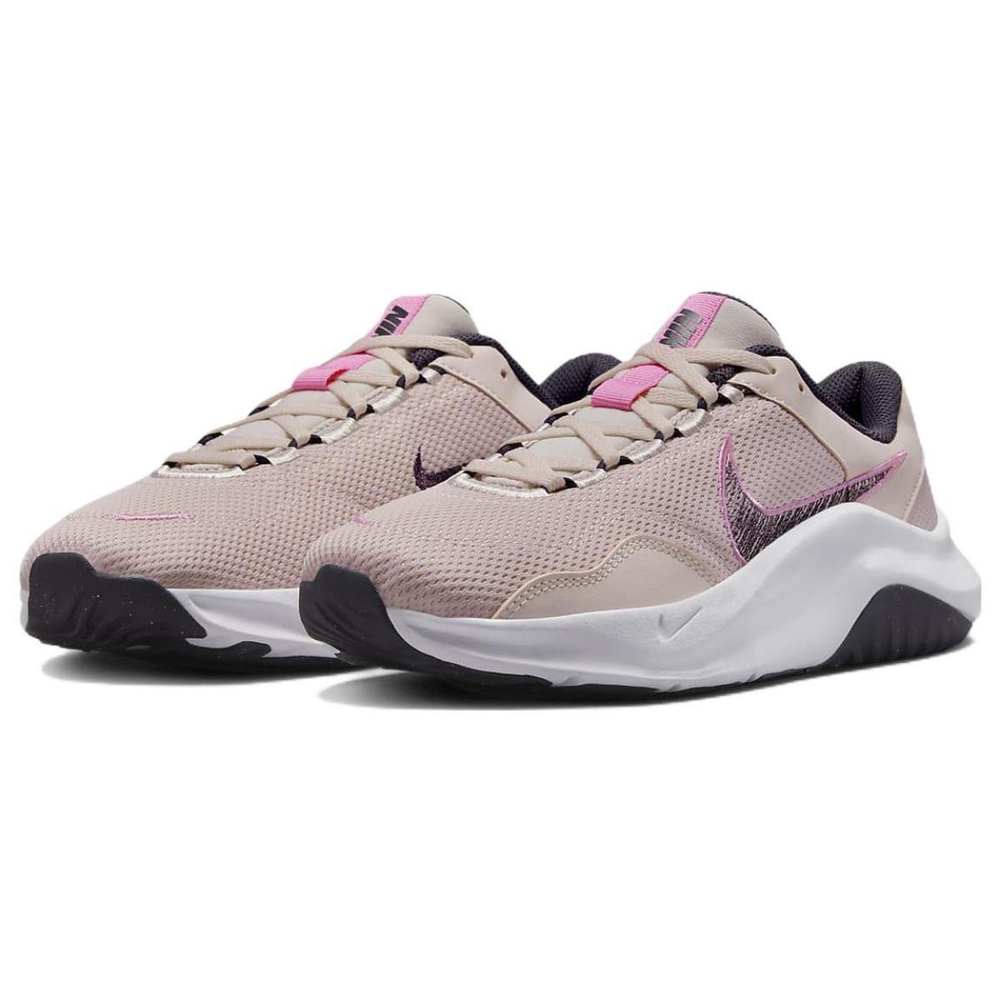 Nike Legend Essential Next Nature