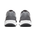 Nike REVOLUTION 6