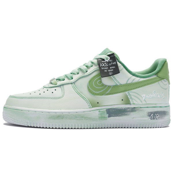 【 】 Nike Air Force 1 07 811